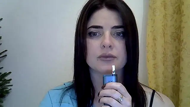 Darkroseq online show from December 4, 2025, 7:57 pm