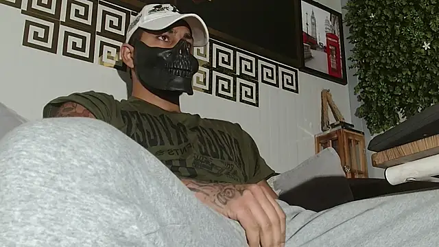 Nigel BoydXX online show from December 5, 2025, 8:46 am