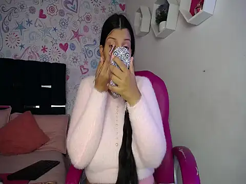 Snapshot of ISA_RIVAS chatting on November 20, 2025, 12:28 pm ISA RIVAS online show from November 20, 2025, 12:28 pm