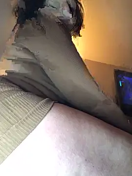 AndreaSFanSTo online show from February 8, 2026, 10:18 pm