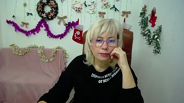 LaurenWishy online show from December 22, 2025, 12:05 pm