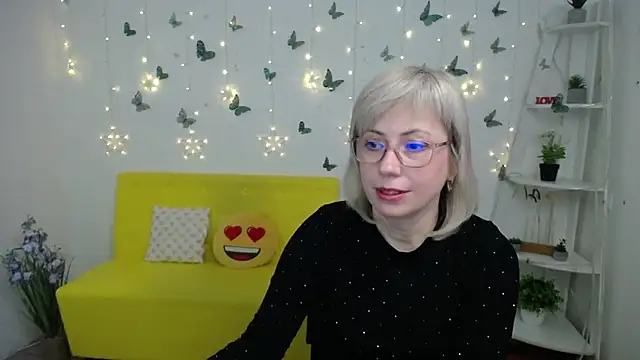 LaurenWishy online show from February 21, 2026, 6:10 pm