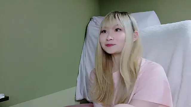 miyu0003 online show from April 20, 2026, 12:41 pm