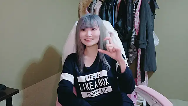 miyu0003 online show from January 13, 2026, 1:37 pm