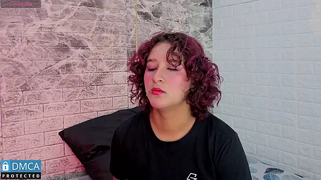 ahsly Zam online show from November 28, 2025, 3:17 am