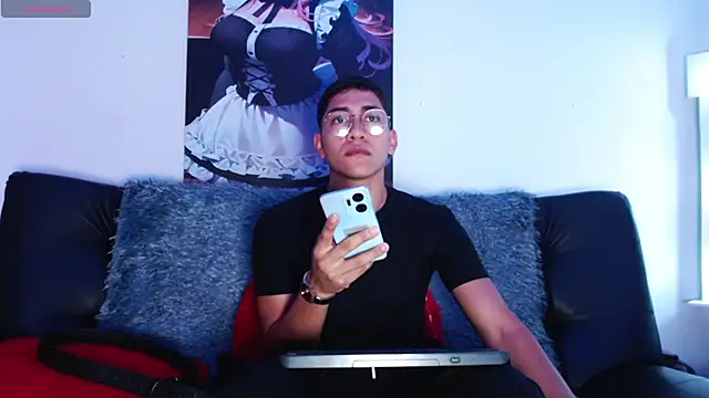 Snapshot of ATLASVANDRAKE chatting on November 20, 2025, 8:20 pm ATLASVANDRAKE online show from November 20, 2025, 8:20 pm