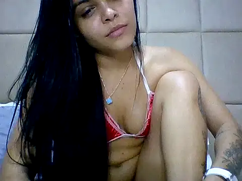 Snapshot of Anyynha chatting on November 24, 2025, 5:40 am Anyynha online show from November 24, 2025, 5:40 am