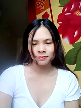 Snapshot of quynhquynh_ chatting on November 21, 2025, 5:28 am quynhquynh online show from November 21, 2025, 5:28 am
