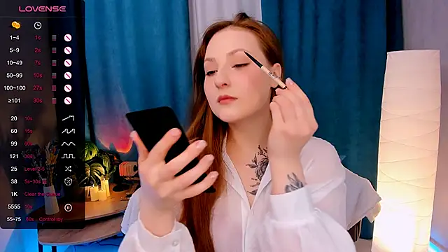 velvet cherry  online show from April 1, 2026, 8:48 am