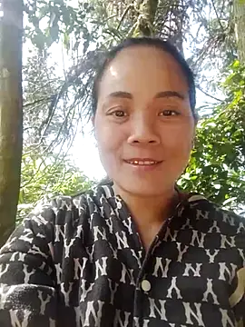 Snapshot of bela-hayes chatting on November 21, 2025, 6:12 am bela-hayes online show from November 21, 2025, 6:12 am