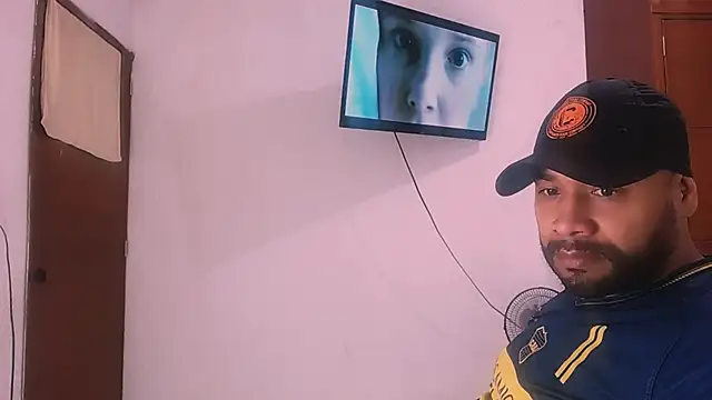 musclehetero online show from January 11, 2026, 2:40 am