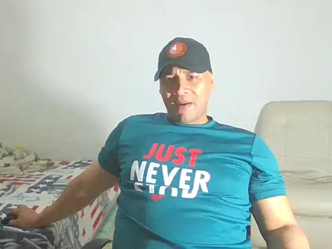 musclehetero online show from November 29, 2025, 1:17 am