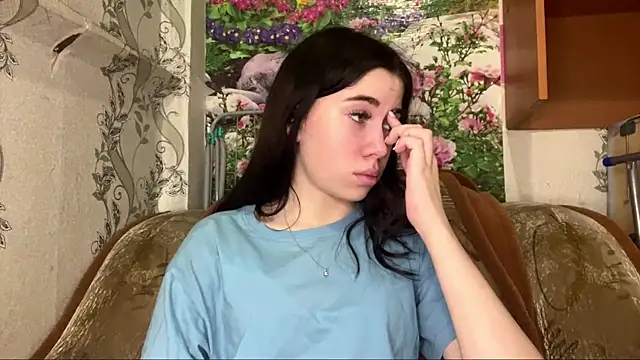 DebbiGoodknight online show from January 7, 2026, 11:04 am