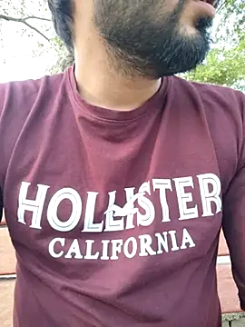 Cute Lucky online show from March 29, 2026, 12:07 pm