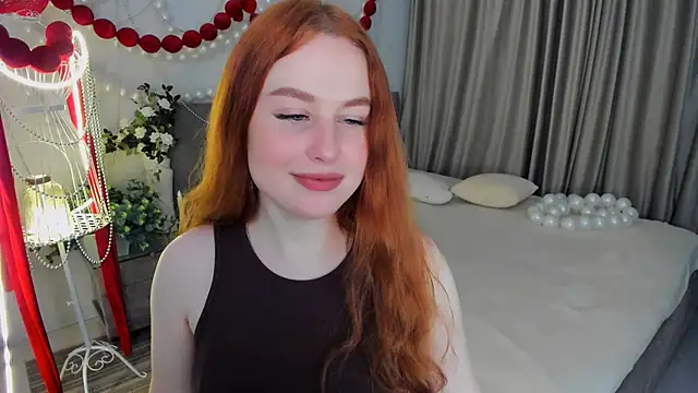 AirySilhouette online show from April 10, 2026, 7:21 pm