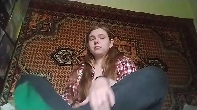 Snapshot of KikiBang chatting on February 7, 2026, 9:28 am KikiBang online show from February 7, 2026, 9:28 am