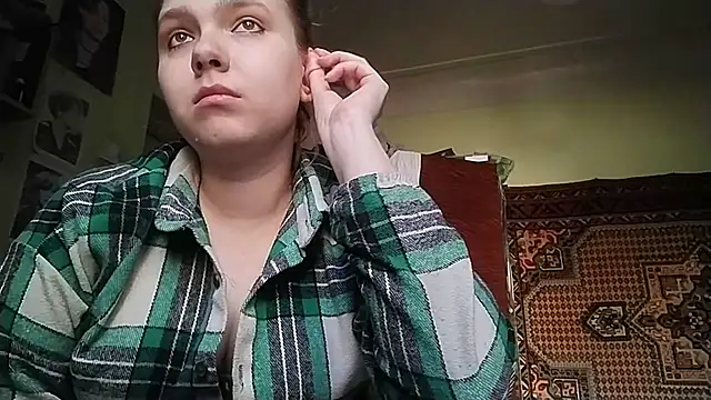 Snapshot of KikiBang chatting on March 27, 2026, 10:38 am KikiBang online show from March 27, 2026, 10:38 am