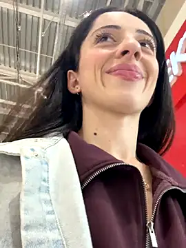 Snapshot of Lilitoppp chatting on November 20, 2025, 7:31 am Lilitoppp online show from November 20, 2025, 7:31 am