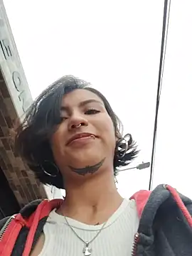 Zoe addiction online show from November 24, 2025, 12:38 pm