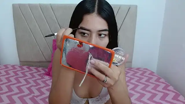 xoxo melany online show from February 12, 2026, 12:05 pm