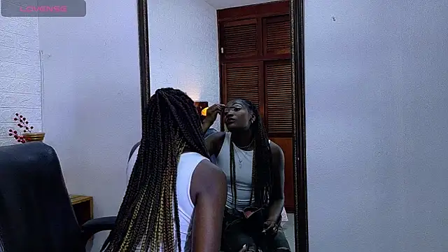 Snapshot of Amy_Brunette chatting on November 25, 2025, 5:35 pm Amy Brunette online show from November 25, 2025, 5:35 pm