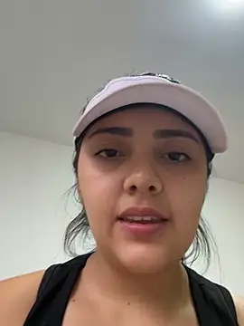 Snapshot of Sammyy_torres chatting on December 14, 2025, 10:15 pm Sammyy torres online show from December 14, 2025, 10:15 pm