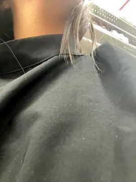 Snapshot of Sammyy_torres chatting on December 18, 2025, 12:27 am Sammyy torres online show from December 18, 2025, 12:27 am