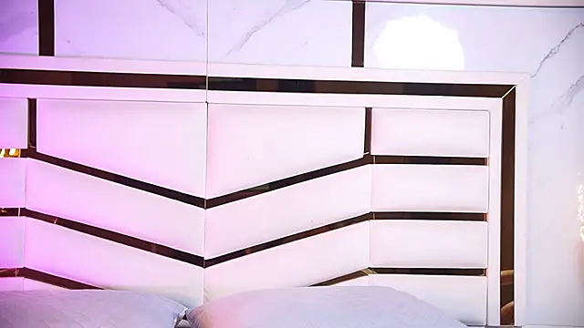 luciana agudelo online show from February 14, 2026, 7:14 pm