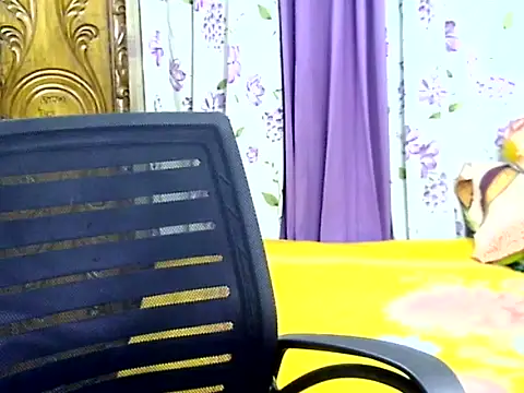 Natasha pihu online show from April 14, 2026, 5:18 pm