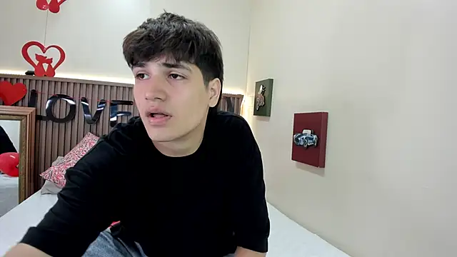 JakeSummer  online show from February 16, 2026, 7:34 pm