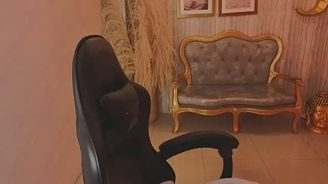 Snapshot of lexie_s chatting on February 19, 2026, 8:17 pm lexie s online show from February 19, 2026, 8:17 pm