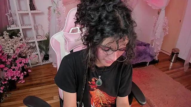 gummo  online show from December 13, 2025, 8:04 pm