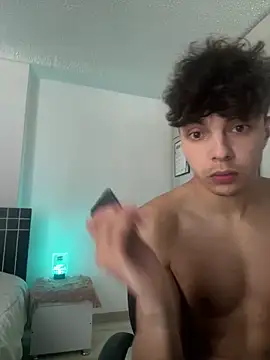 Snapshot of RossStrom chatting on March 2, 2026, 2:13 pm RossStrom online show from March 2, 2026, 2:13 pm