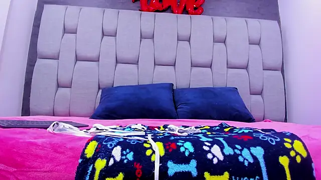 Snapshot of Sarita_Ass chatting on February 27, 2026, 5:07 am Sarita Ass online show from February 27, 2026, 5:07 am