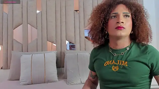 Snapshot of im_harper chatting on November 26, 2025, 8:53 pm im harper online show from November 26, 2025, 8:53 pm