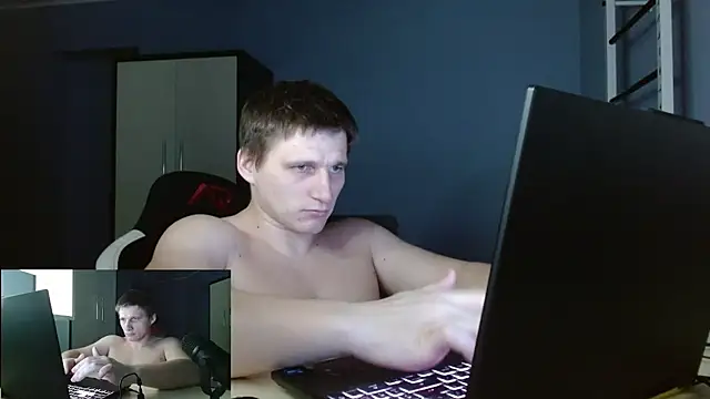 Snapshot of Poliglotjoe1 chatting on February 12, 2026, 4:29 pm Poliglotjoe1 online show from February 12, 2026, 4:29 pm