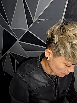 megan NL online show from February 9, 2026, 9:02 pm