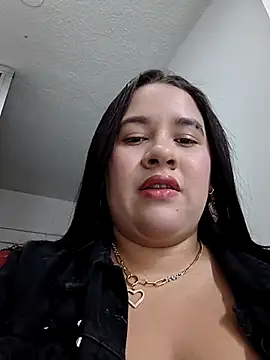Snapshot of Kendra-daring chatting on May 4, 2026, 5:38 pm Kendra-daring online show from May 4, 2026, 5:38 pm