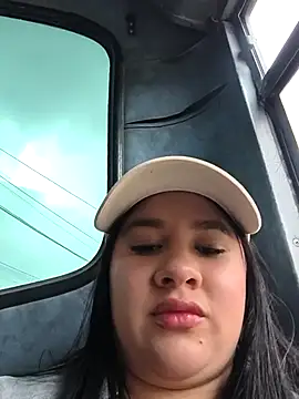 Kendra-daring online show from March 11, 2026, 6:02 pm