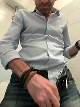 Alexbbcum online show from July 9, 2026, 12:26 pm