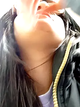 Snapshot of Marilyn_1-2 chatting on December 3, 2025, 9:58 pm Marilyn 1-2 online show from December 3, 2025, 9:58 pm