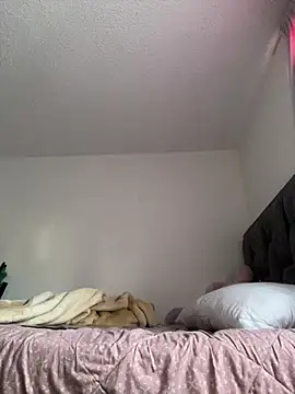 Scarlett mus online show from January 17, 2026, 1:04 pm