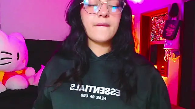 Snapshot of _MileyBerry chatting on January 16, 2026, 6:17 am MileyBerry online show from January 16, 2026, 6:17 am