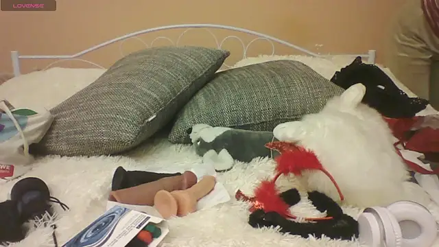 Snapshot of LisaHoneyLisa chatting on November 28, 2025, 6:30 pm LisaHoneyLisa online show from November 28, 2025, 6:30 pm