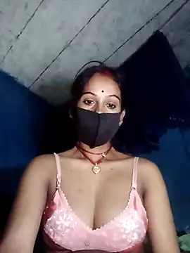 Nandani-758 online show from April 9, 2026, 11:00 pm