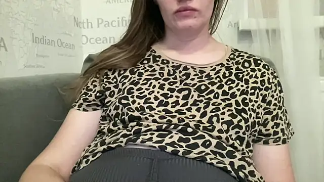 alisa kitcat online show from January 16, 2026, 4:16 am