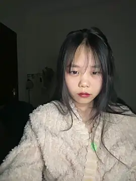 Kiee-lee online show from February 2, 2026, 4:28 pm