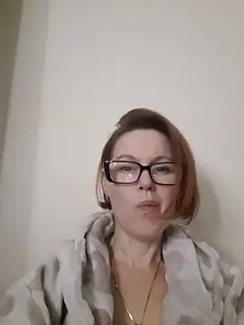 LanaOlbenst online show from November 22, 2025, 9:24 pm