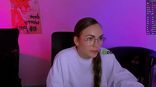 Snapshot of misa_angel chatting on December 3, 2025, 1:54 pm misa angel online show from December 3, 2025, 1:54 pm