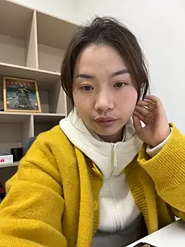 GYYoo online show from November 29, 2025, 4:34 am